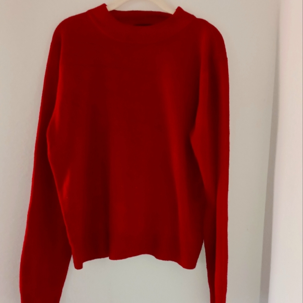 Sag Harbor Vintage red sweater